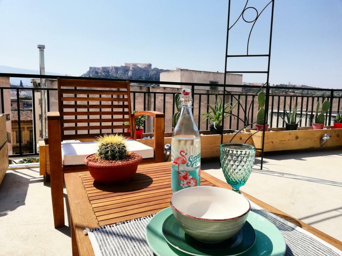 アテネAs Jacuzzi On Privet Roof Top With Acropolis Viewアパートメント エクステリア 写真